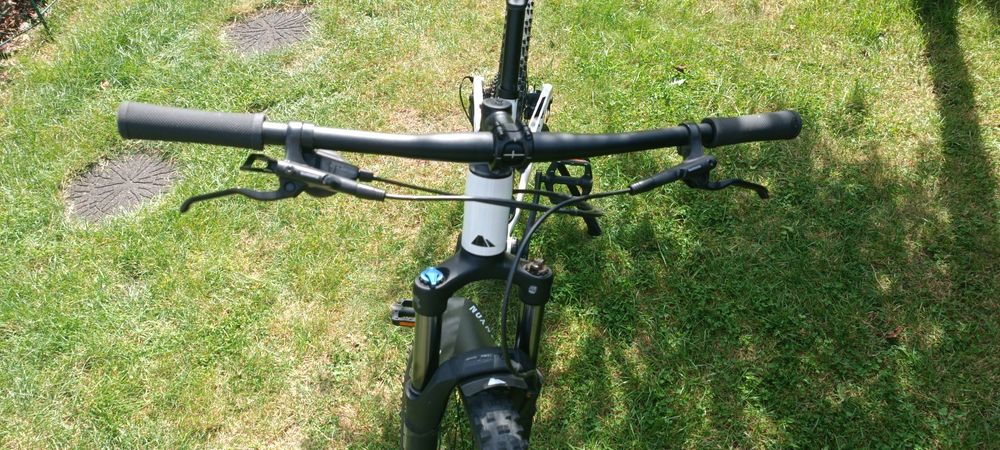 Grand Canyon Young Hero 27.5" + dodatki