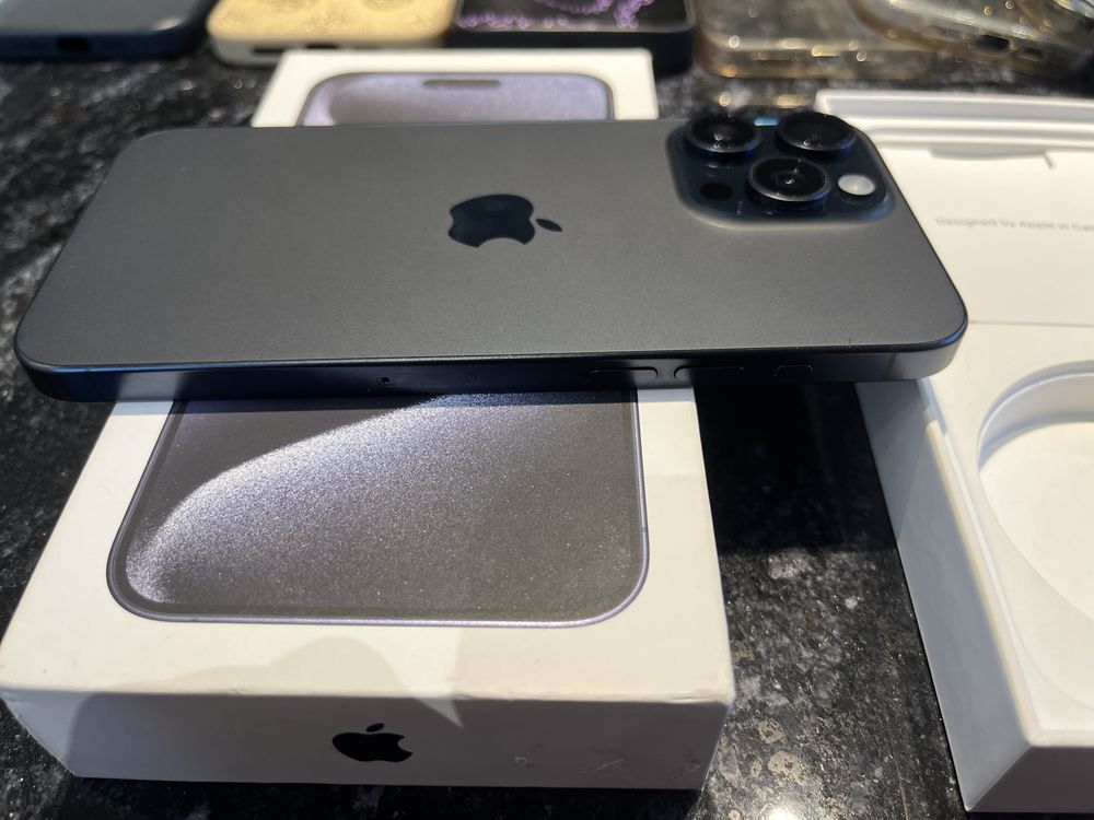 iPhone 15 pro max 256gb