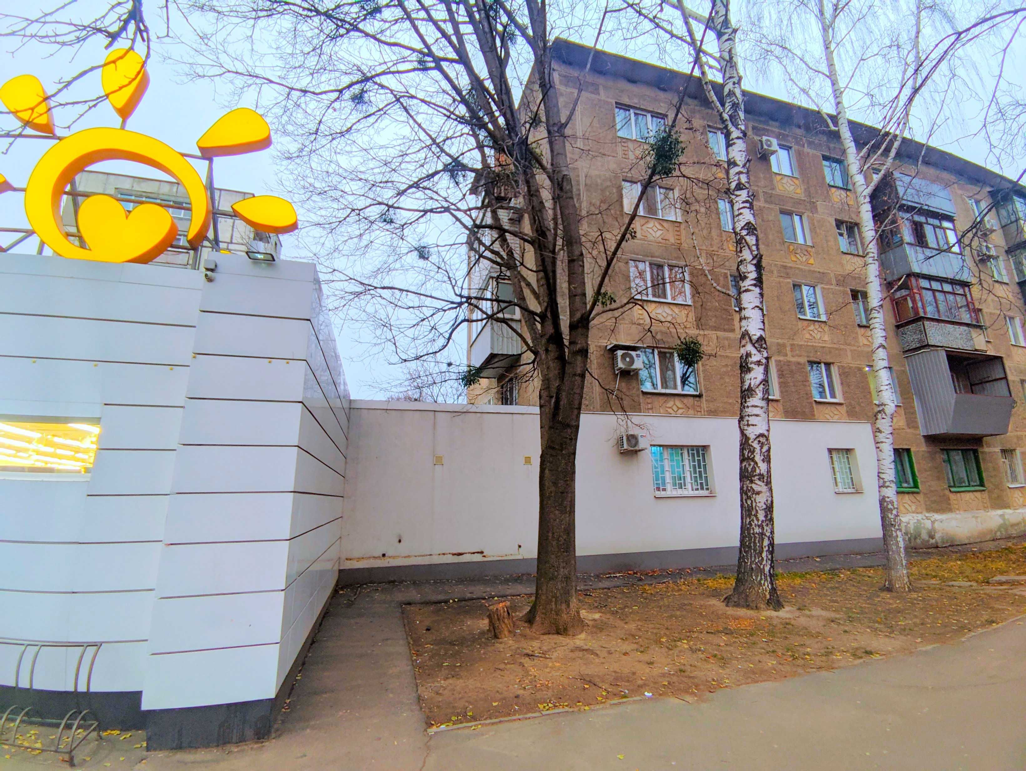 Покращеного планування Продаж 3 Кімнатної Квартири Алмазний Центр 12хв