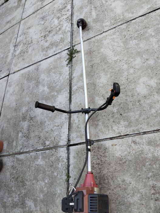 Продам мото косу під відновлення або на запчасті