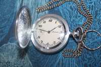 Relógio de Bolso c\ correia, origem EX União Soviética CCCP, Impecável
