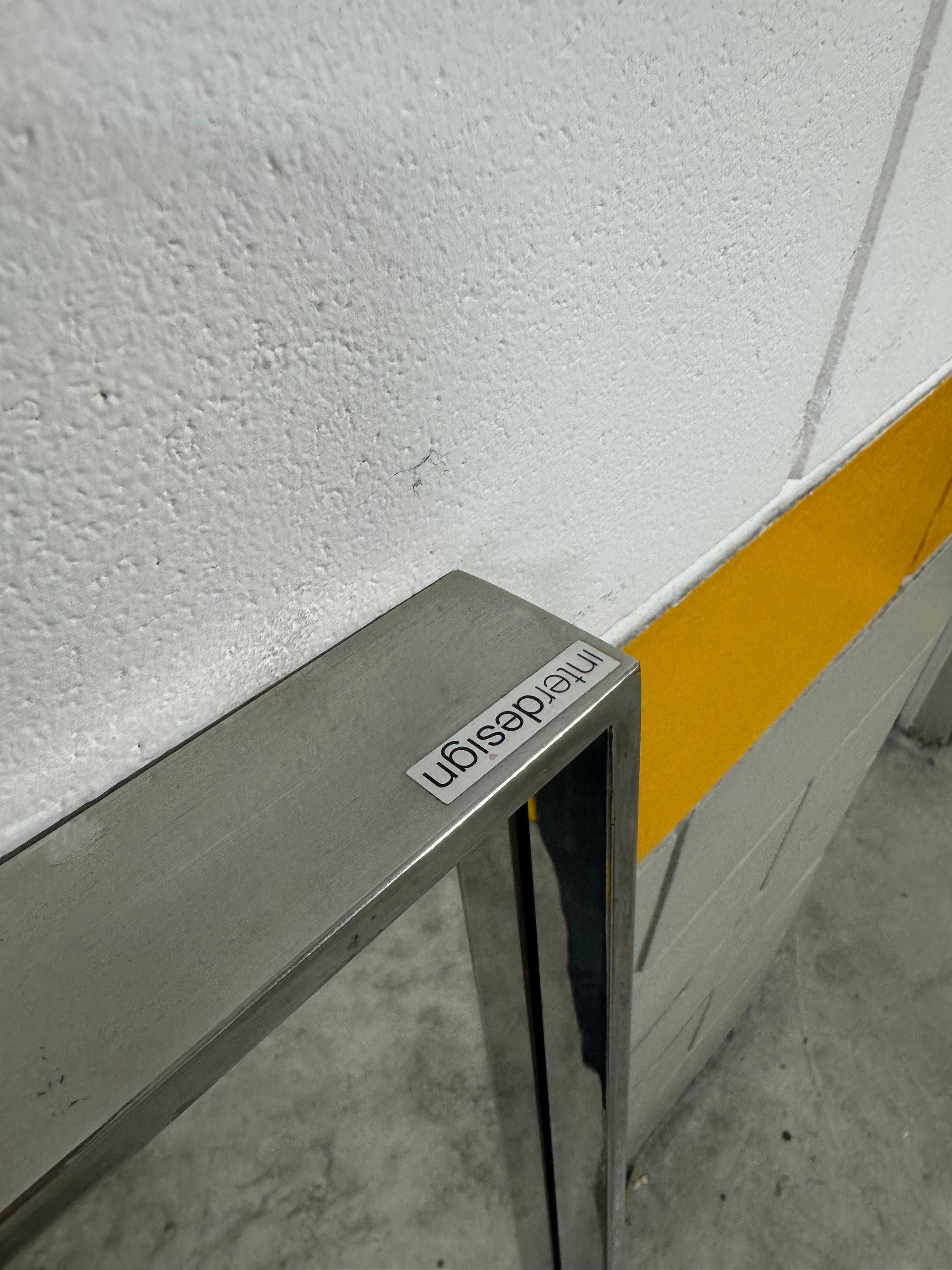 Espelho com moldura em Inox 140cm x 45cm da Interdesign