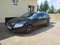 VOLVO V 70 2010.