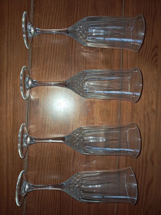 Conjunto 4 copos/flutes