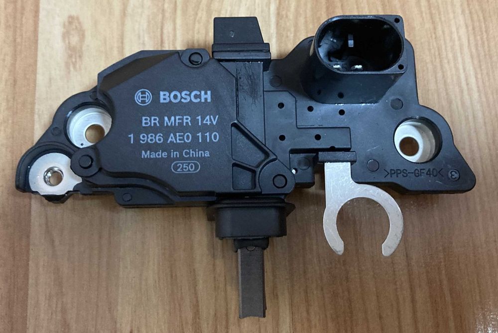 Регулятор генератора BOSCH 1986AE0110 (F00MA45300), нов., 950 грн.