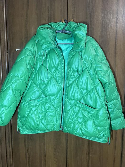 Продам курточки 46-48 р.