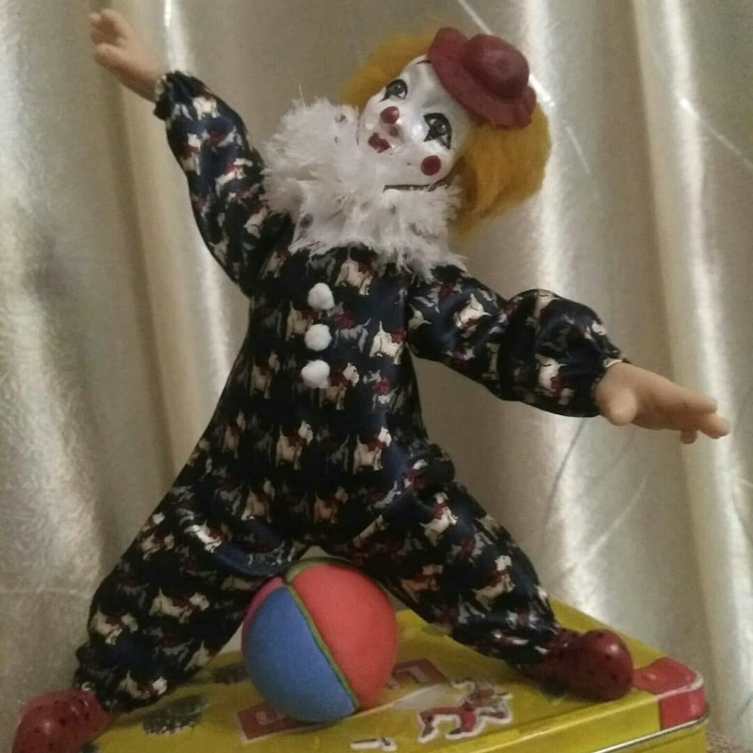 Весёлый Клоун интерьерная игрушка