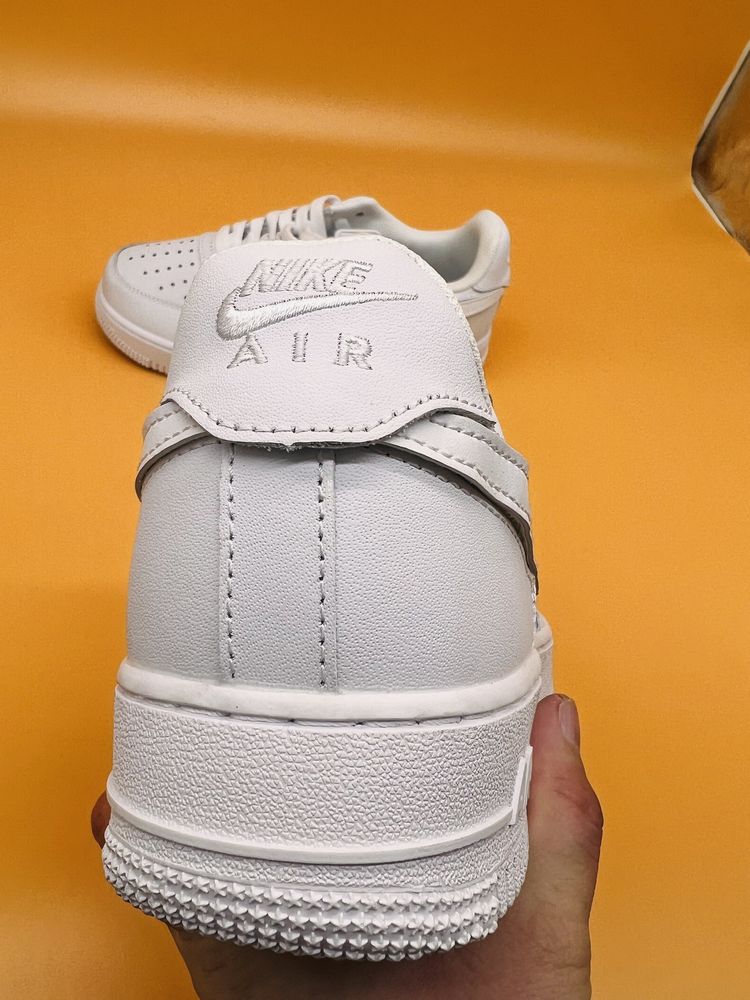 Nowe buty Nike Air Force 1 07 QS biały rozm. 41 wysyłka gratis