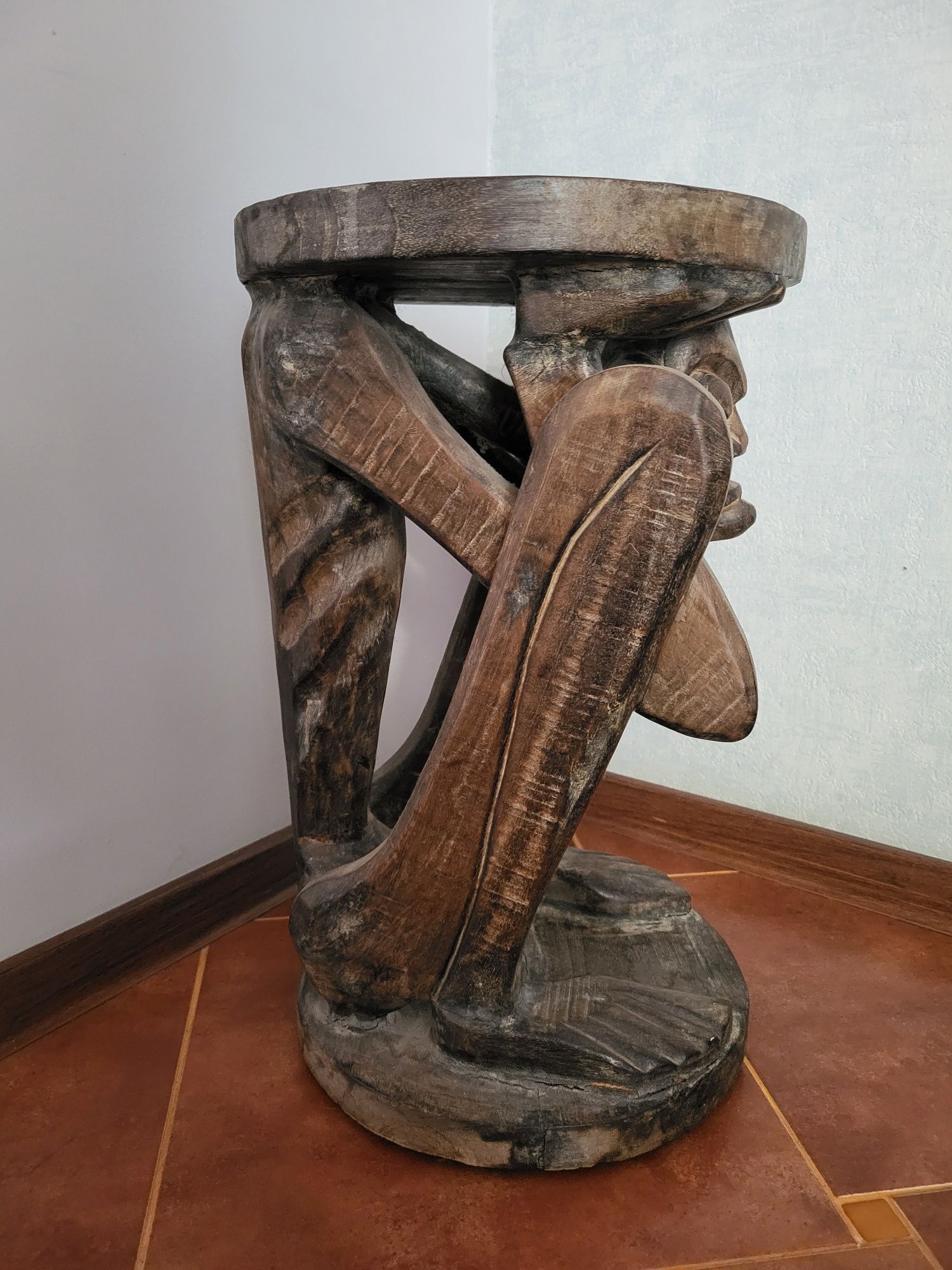 Afrykański taboret, rzeźba