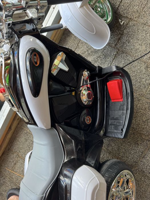 Motor Motocykl Biały dla dzieci Chopper Jak Harley 6v Akumulatorowy