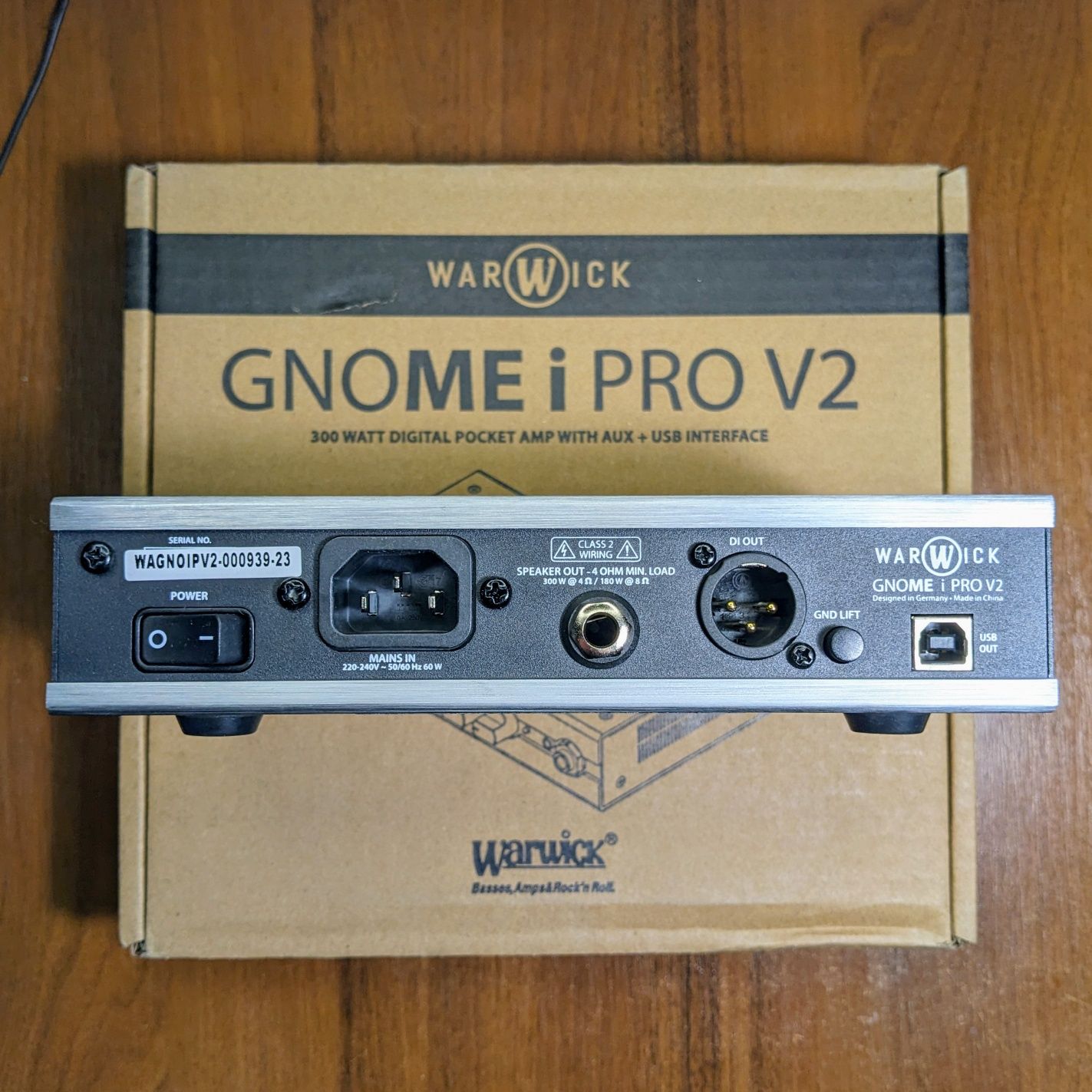 Підсилювач (голова) для бас-гітари Warwick Gnome i Pro V2
