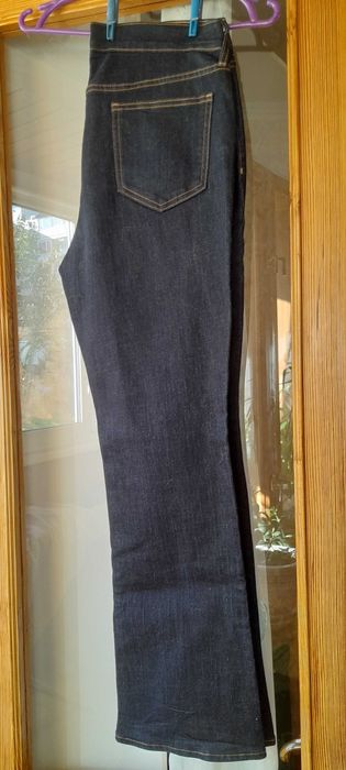 Джинсы темно синие новые