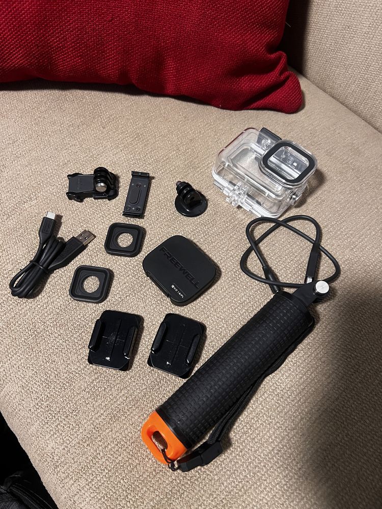 Gopro 12 + MediaMod + 2 dodatkowe baterie + filtry nd i dodatki