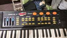 Keyboard Stereo ME,—33PRL dobrze zna