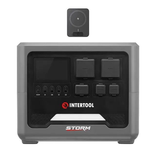 Зарядна станція 1.8 кВт 1536 Втг (60 Аг) STORM INTERTOOL WT-7012