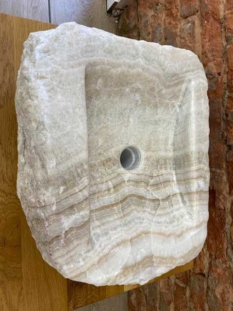 umywalki kamienne marmurowe