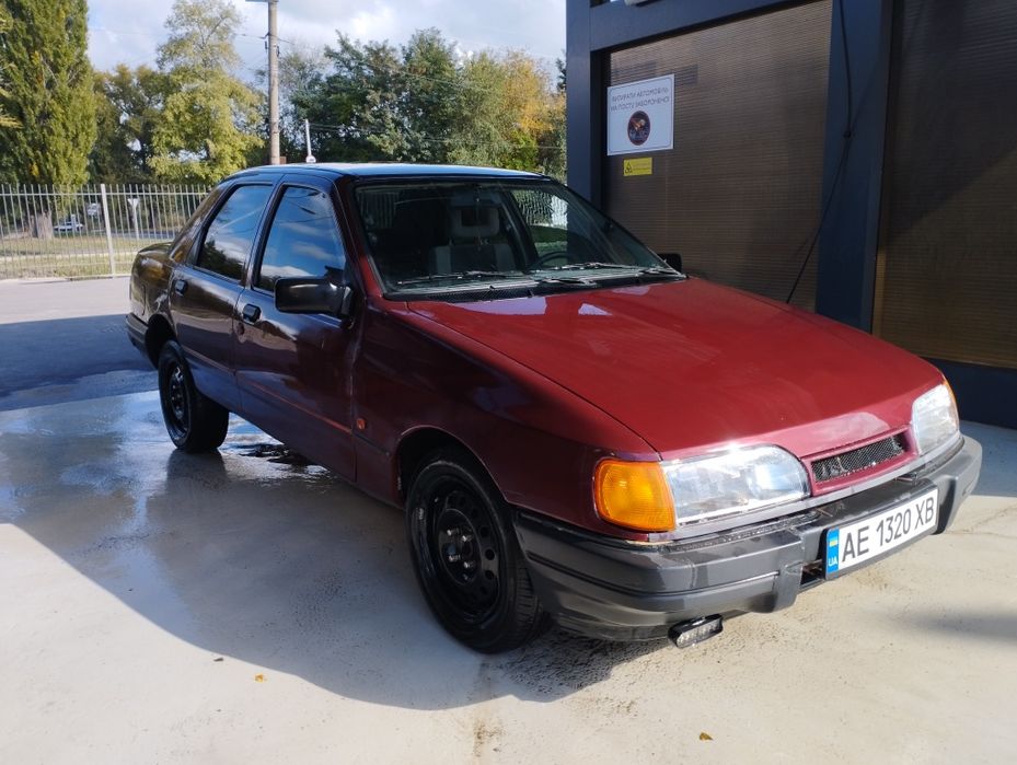 Продам Ford Sierra в хорошем состоянии