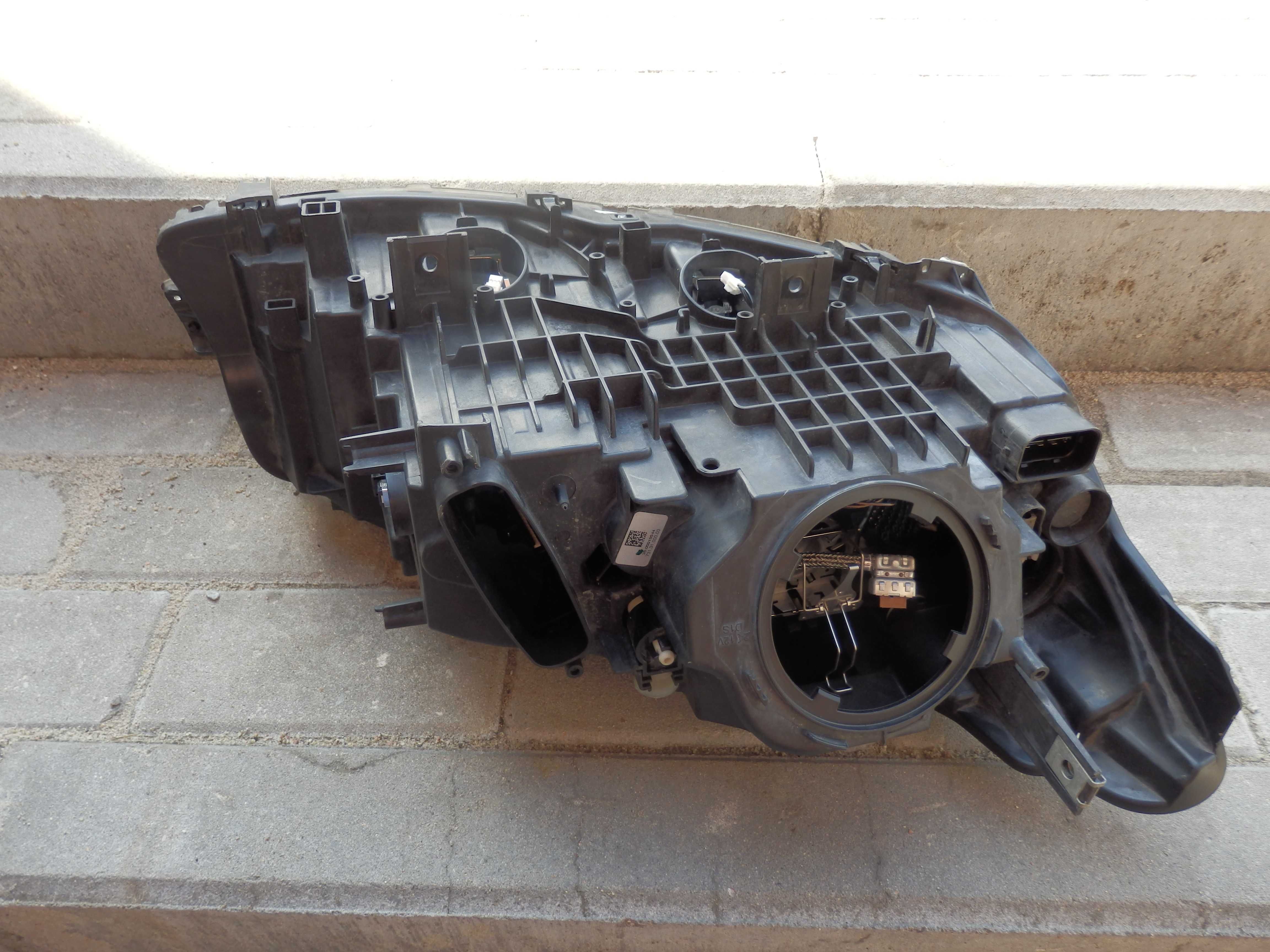 BMW 3 GT F34 Lampa Lewa Przód  Xenon Nie Skrętny  EU