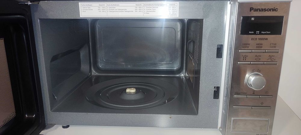 Mikrofalówka Panasonic NN-SD27HS