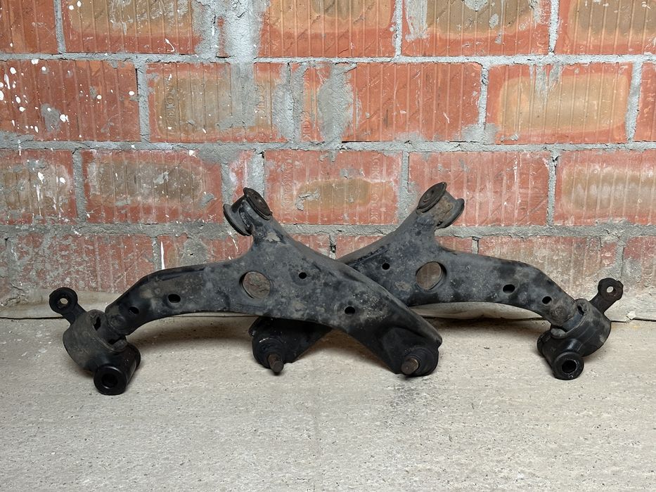 Важелі передньої підвіски Mazda 3 (BM, BN)