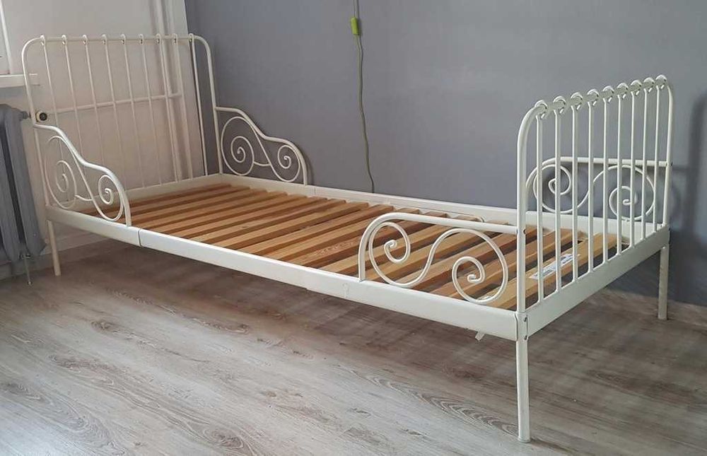 Łóżko Ikea Minnen 85 x 207 cm + materac z pokrowcem