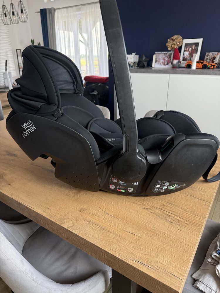 Britax Romer Baby-Safe Pro fotelik+baza obrotowa