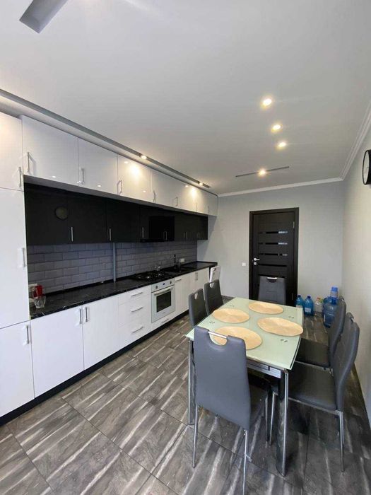 Довгострокова оренда 3-х кімн кв в Калиновій слободі 2