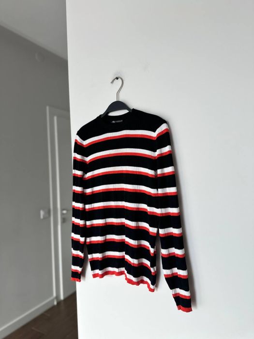 Светр Zara, ідеальний стан, ніжний