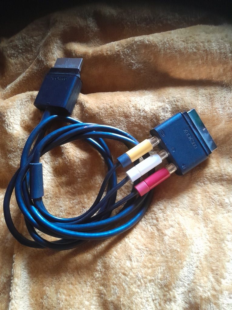 Kabel do konsoliXBOX 360