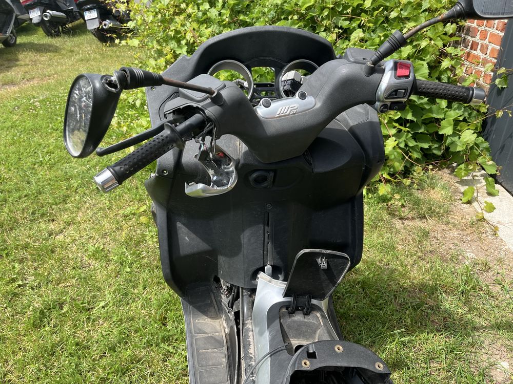 Piaggio Mp3 300 kokpit laga zawiszenie koła linka na części