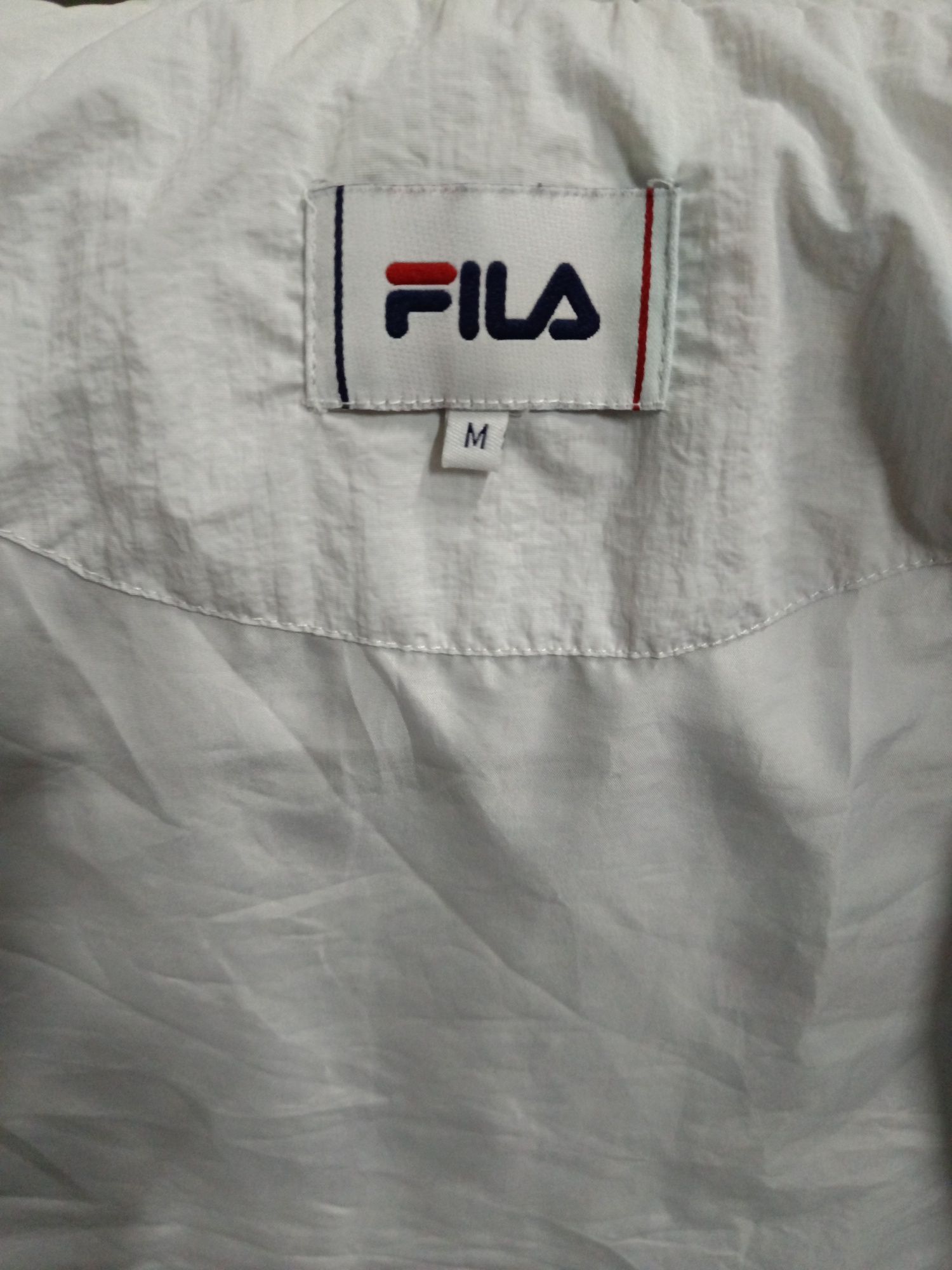 Corta vento  marca fila