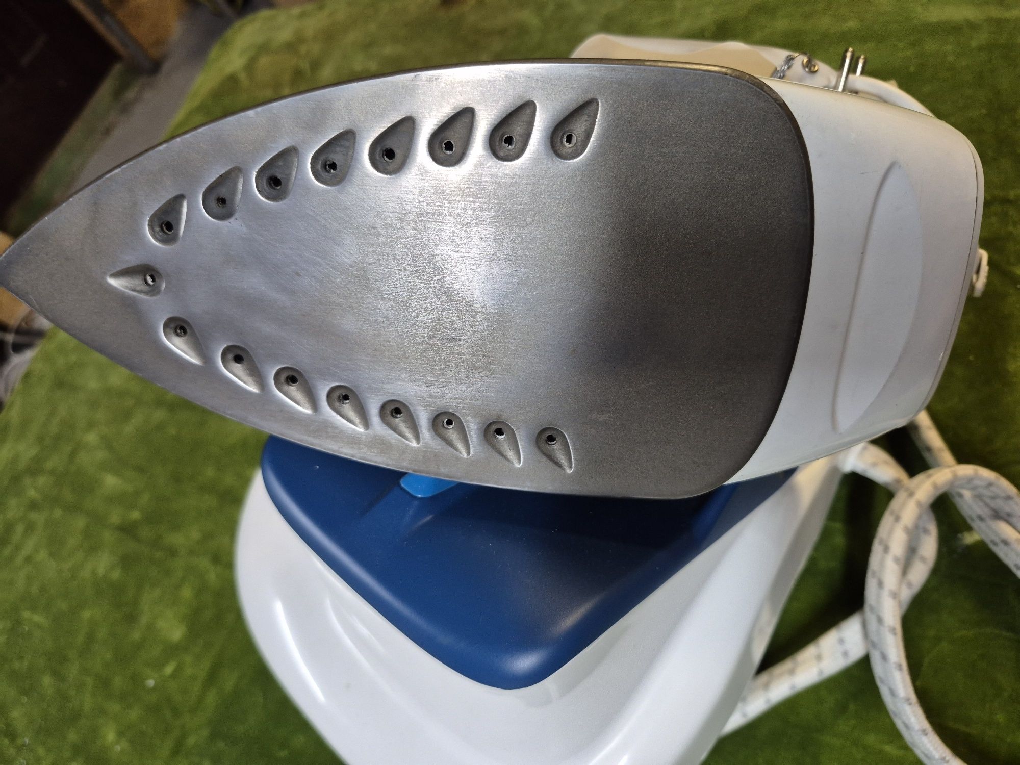 Stacja parowa Tefal Presing Compact GV5010