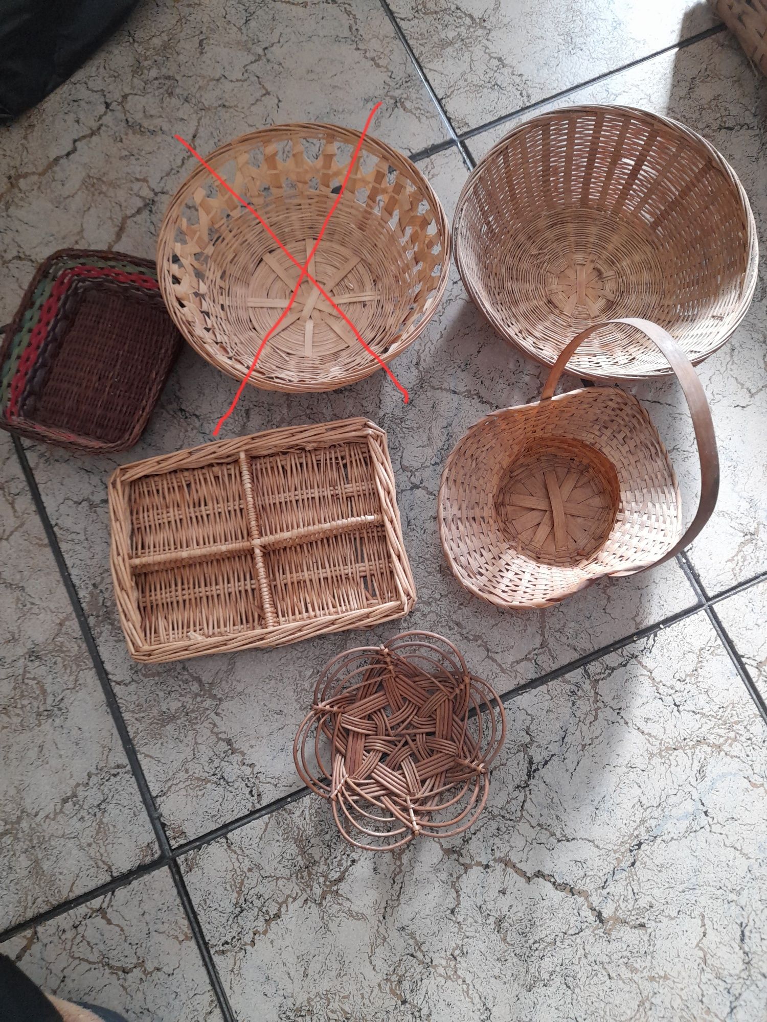 Cestos  de palha