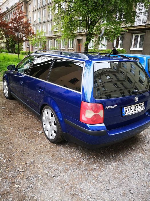 Volkswagen Passat VW Passat B5 FL 1.9TDI AVF manual 6biegów, HAK-REZERWACJA