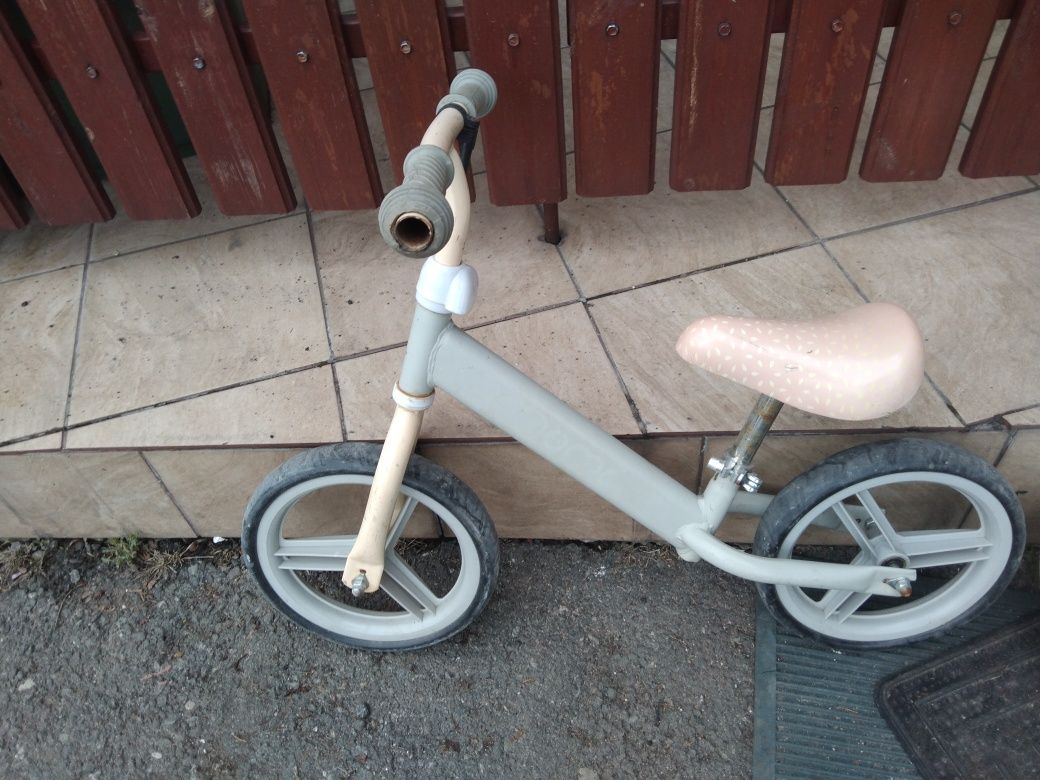 Rowerek biegowy+auto