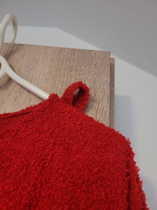 Czerwona sukienka z długim rękawem M/L