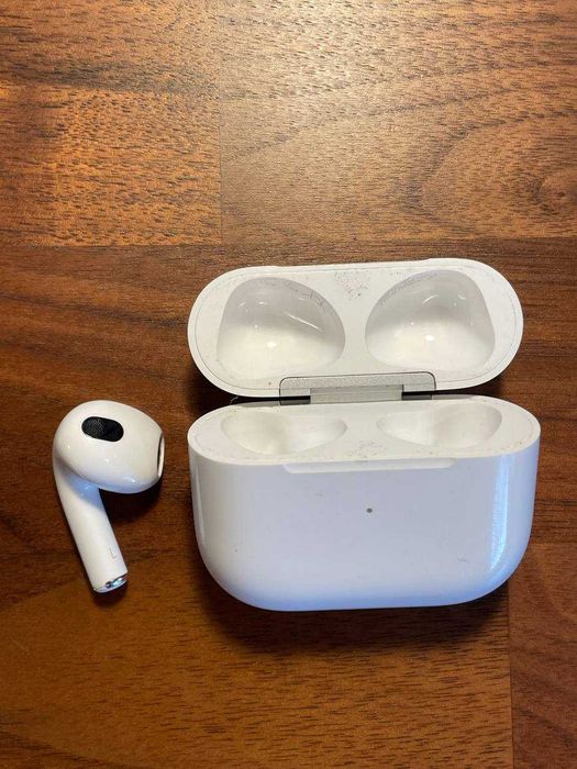 Apple AirPods 3ª geração – 1 auricular L + caixa original