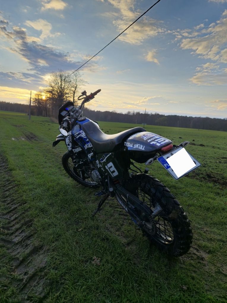 Yamaha DT 125 00r