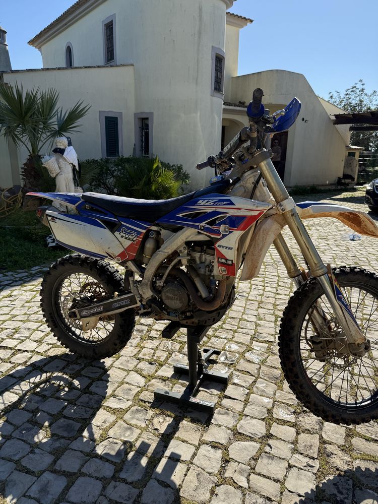 Yamaha YZF 250 matriculada - 2013