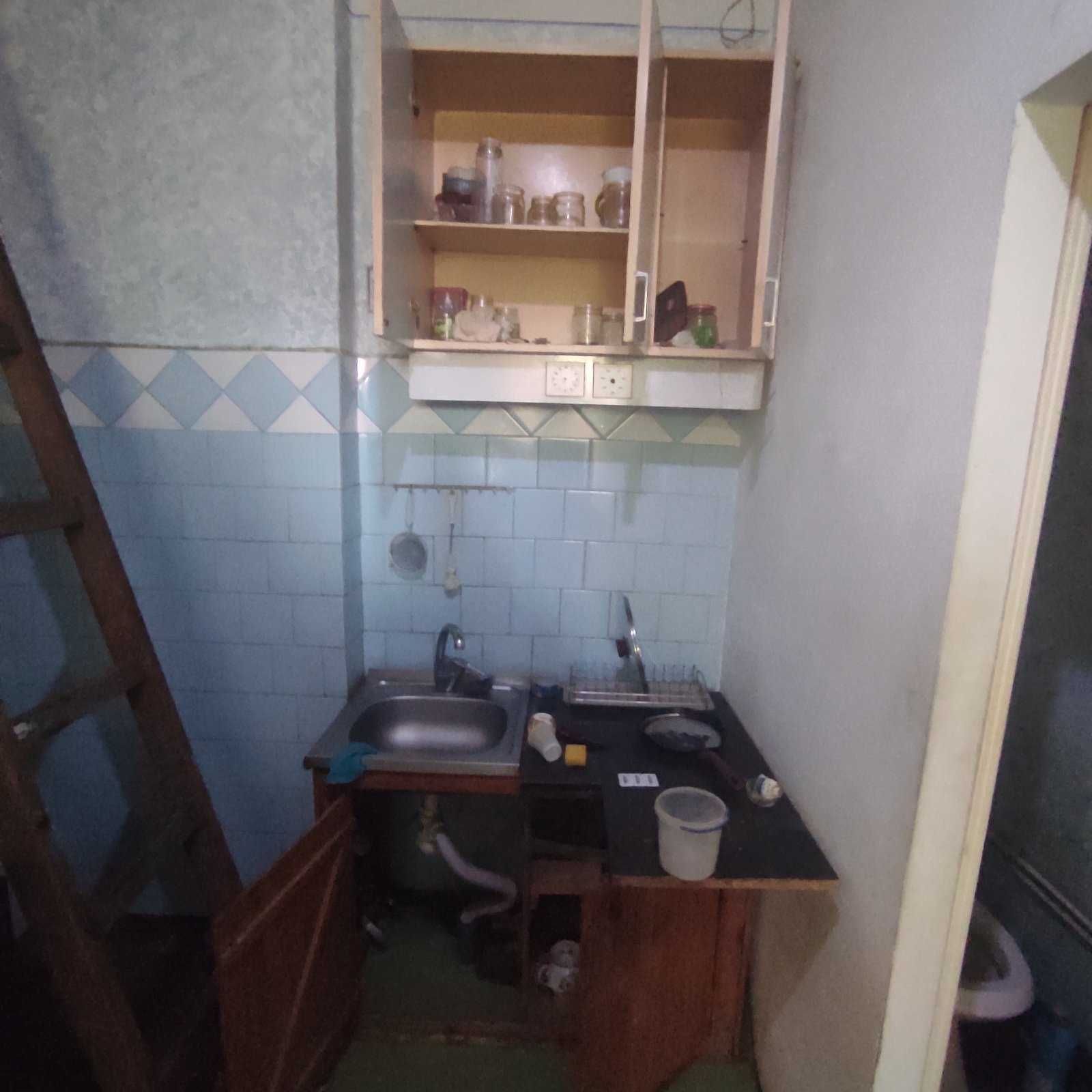 Пів спарки радянський стан 52м², ділянка 4 сот Винники Галицька 59999$