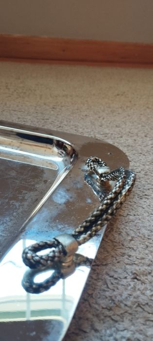 Bandeja em metal