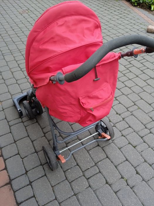 Lekki wózek spacerowy dla dziecka