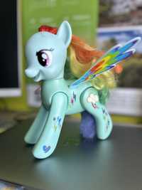 Zabawka interaktywna My little pony, konik Rainbow Dash. Mówi po ros