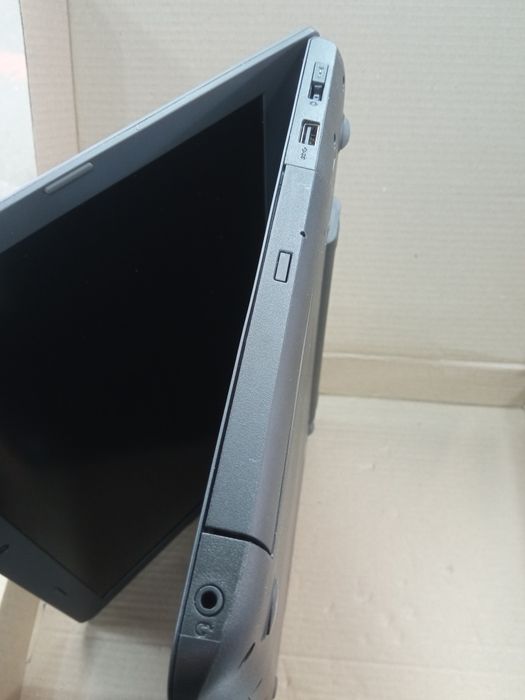 Ноутбук Lenovo ThinkPad E560 /і5-6200