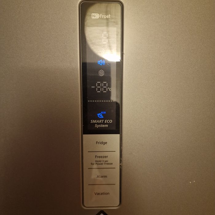 Lodówka samsung z dystrybutorem wody