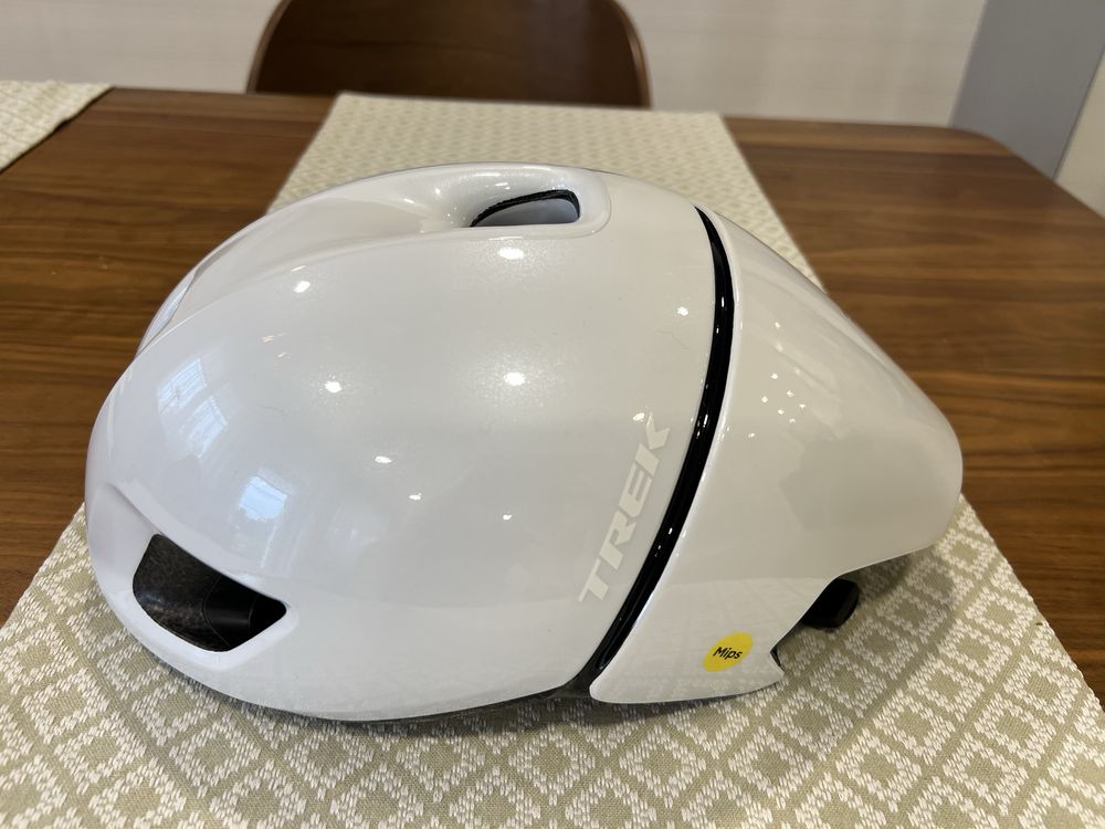 Nowy kask szosowy Trek Ballista Mips bialy L