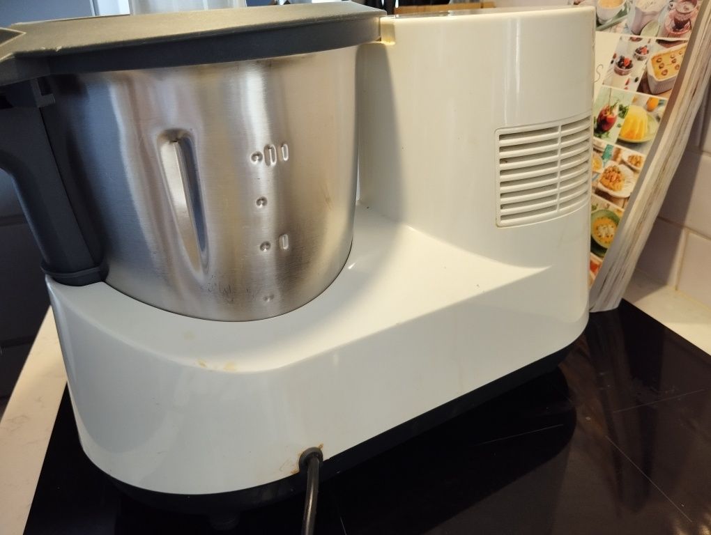 Yammi 1.0 Robot de cozinha