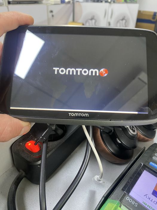 GPS навігатор TomTom GO6200 4 LP60 WiFi Bluetooth .