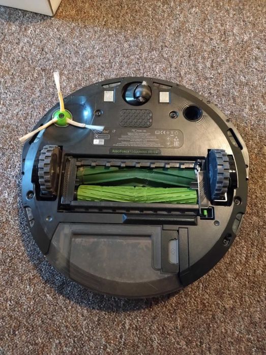 Robot sprzątający iRobot ROOMBA i7 (i7158) stan BARDZO DOBRY!