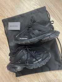 кросовки balenciaga track